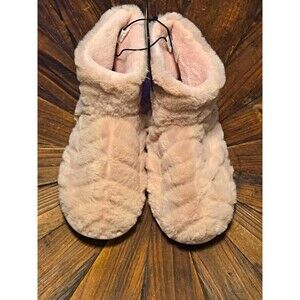 MUK LUKS Women's Chevron Furry Bootie Slippers in Blush Pink - Size 8